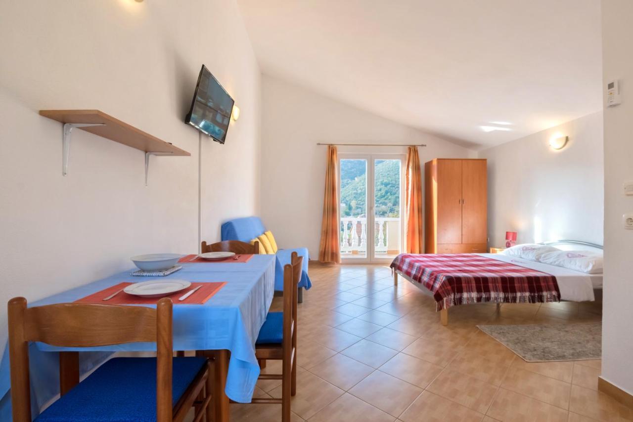 Apartments Slavica Luka  المظهر الخارجي الصورة
