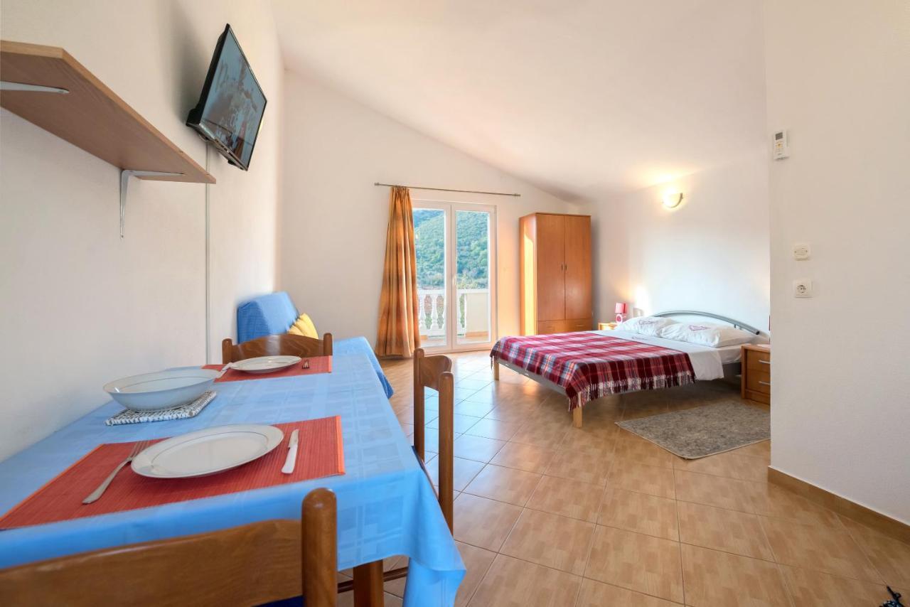 Apartments Slavica Luka  المظهر الخارجي الصورة