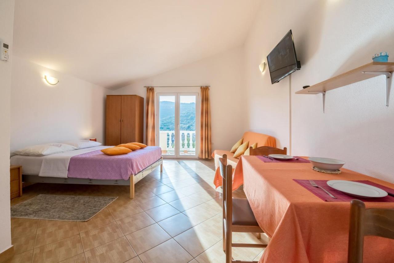 Apartments Slavica Luka  المظهر الخارجي الصورة