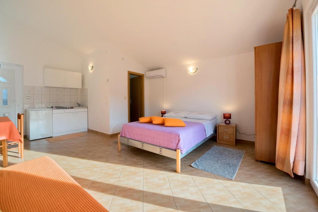 Apartments Slavica Luka  المظهر الخارجي الصورة