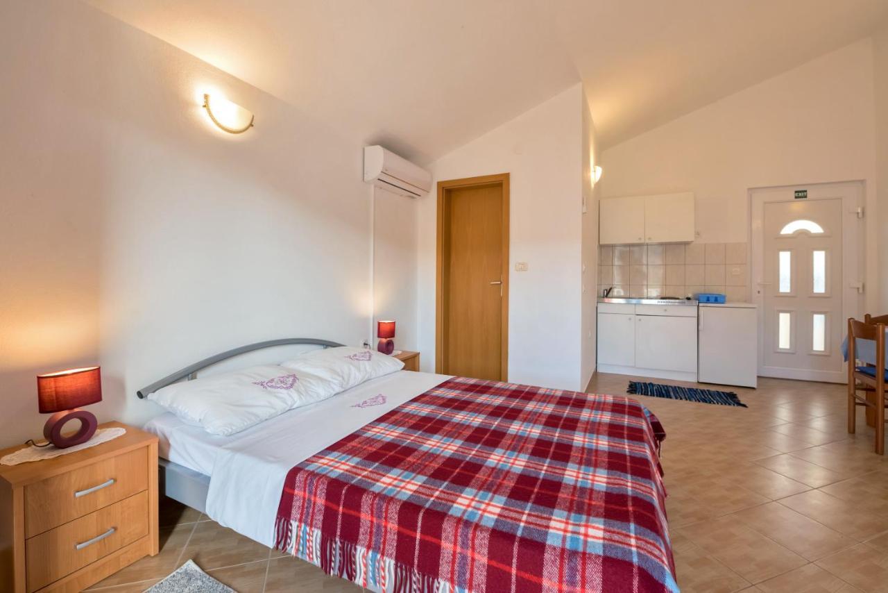 Apartments Slavica Luka  المظهر الخارجي الصورة